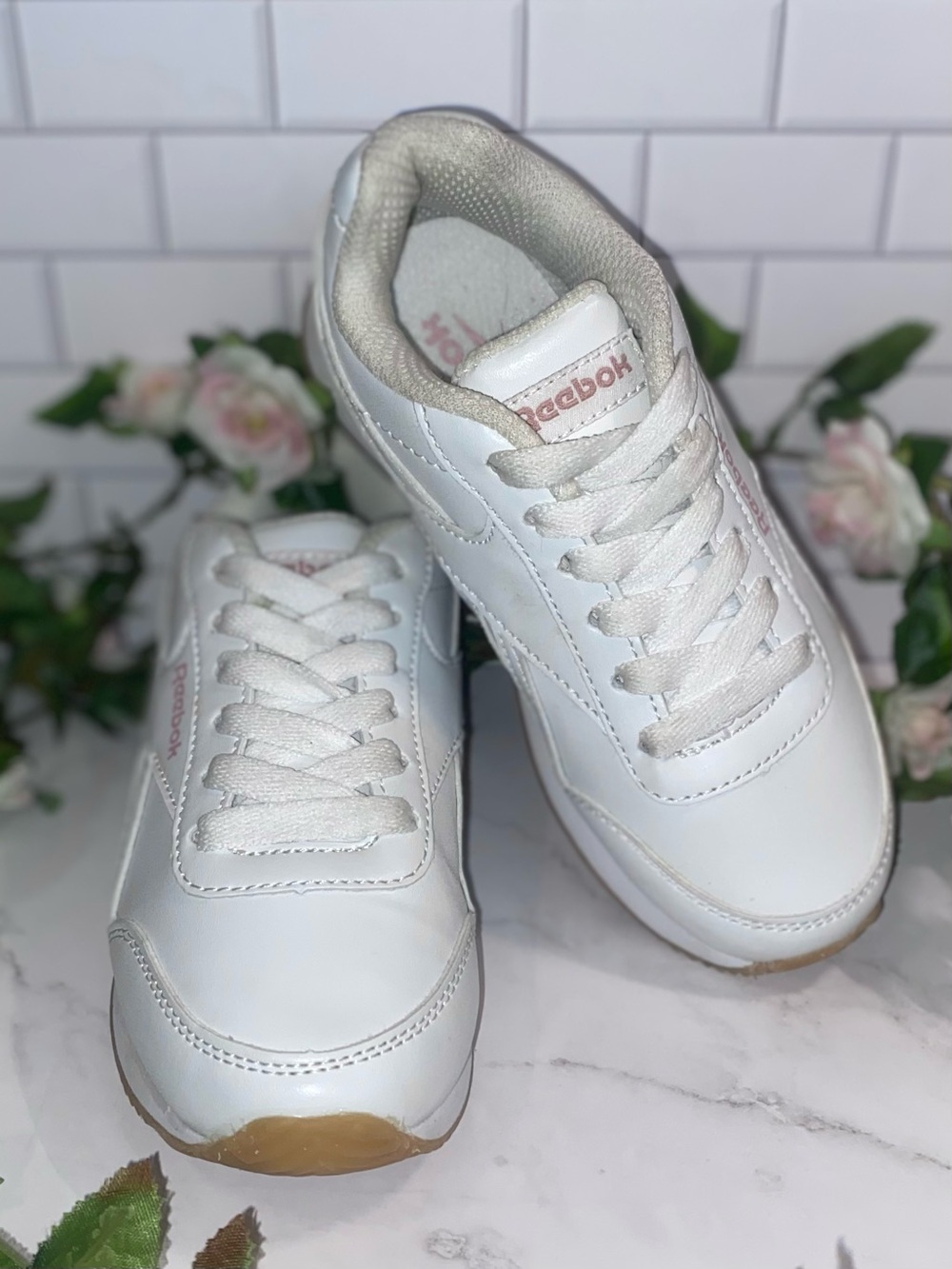 Reebok Girls’ Classic Harman Run White Sneakers with Light Pink Accent Size 11